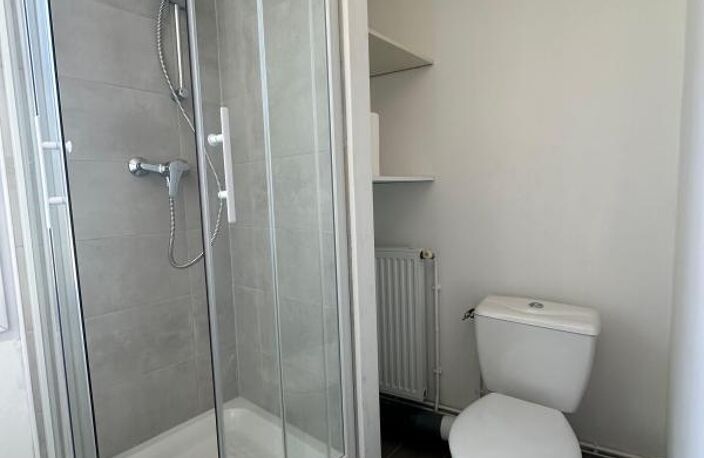 Appartement À Louer — photo 4
