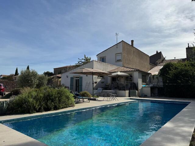 Maison proposé à Montblanc