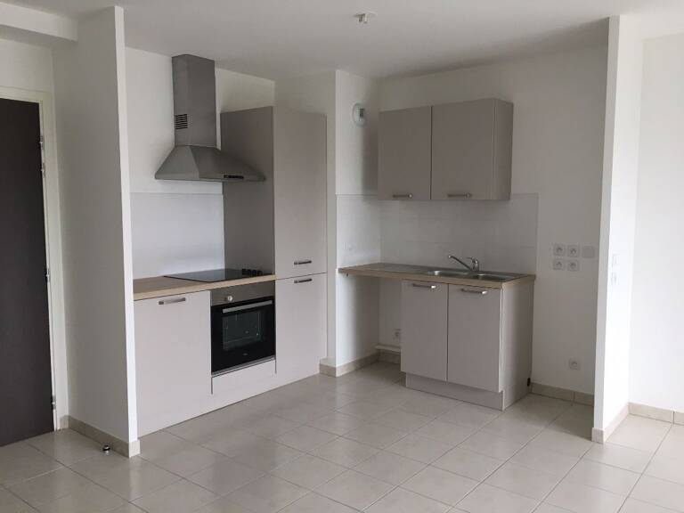Appartement récent disponible le 13 octobre 2026 — photo 1