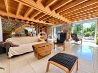 NIVILLAC – Belle maison en pierre avec grand terrain et hangar — photo 2