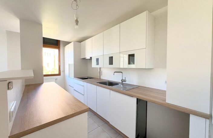 Appartement T3 À Vendre avec garage — photo 2