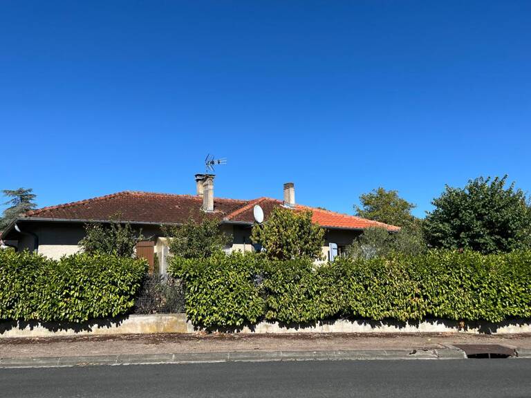Maison À Vendre — photo 1