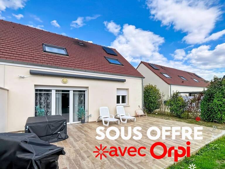   Maison familiale vivable de plain-pied 3 chambres avec suite parentale, jardin, terrasse et garage – Cuisine équipée, séjour lumineux – École et transports à proximité – Idéale famille – 192 600 € — photo 1
