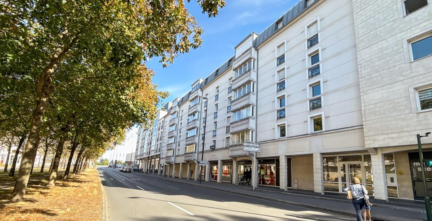 ☀️ CHARMANT T2 AVEC BALCON PLEIN SUD & PARKING — HYPER-CENTRE D'ORLÉANS  ️ — photo 1