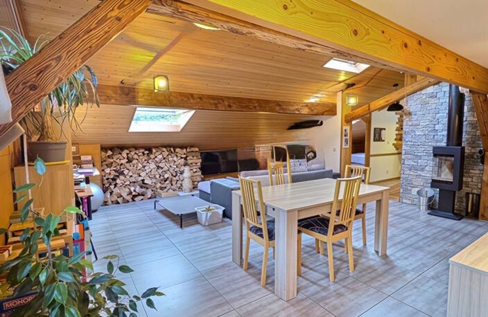 MAGLAND APPARTEMENT T4 DUPLEX 70 M2 CARREZ , 110M2 Superficie Totale240 000 euros — photo 3