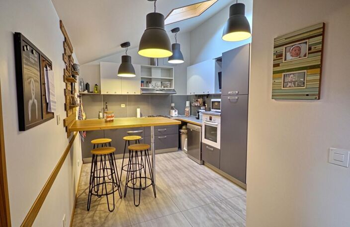 MAGLAND APPARTEMENT T4 DUPLEX 70 M2 CARREZ , 110M2 Superficie Totale240 000 euros — photo 4