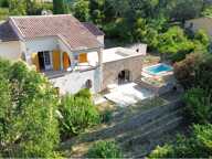 Villa de caractère  5 pièces 147 m² Piscine Vue sur le château de Salernes — photo 2