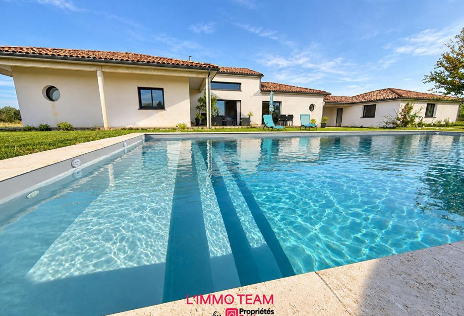 Maison T5 avec double garage et piscine à 15 minutes de CAHORS — photo 1
