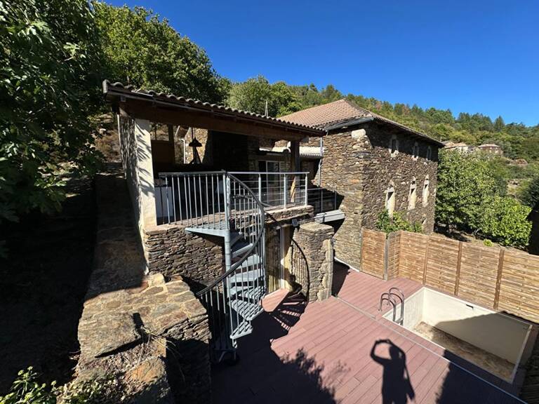 Maison de caractère et gîte face aux montagnes — photo 1
