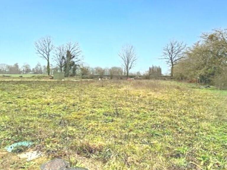TERRAIN CONSTRUCTIBLE DE 573M2 — photo 1
