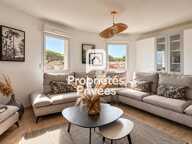 Hyères Port - T4 de 91 m2 avec terrasse, vue mer, piscine et garage — photo 4