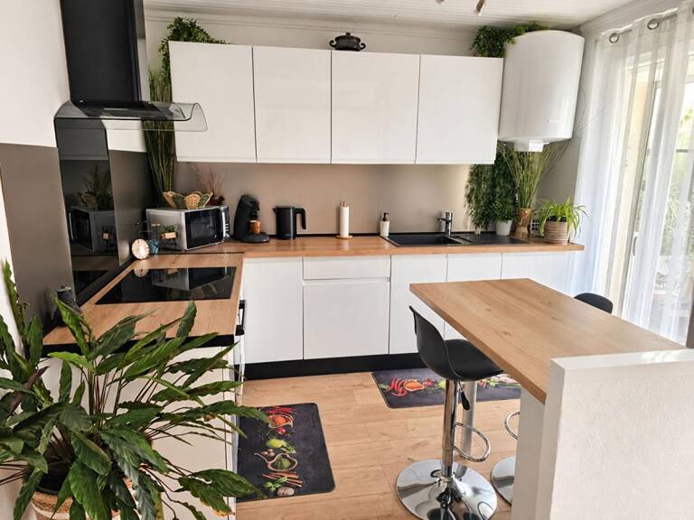 Appartement Toulon 2 pièces 41 m2 rénové, quartier Vert Coteau — photo 1