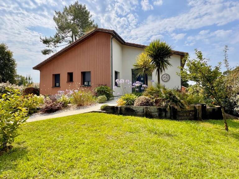 VILLA SUR VASTE SOUS-SOL DE 100 m²  ! — photo 1