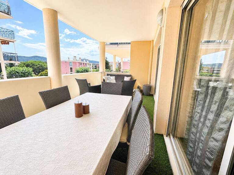 Appartement Hyères 4 pièce(s) 95 m2 — photo 1