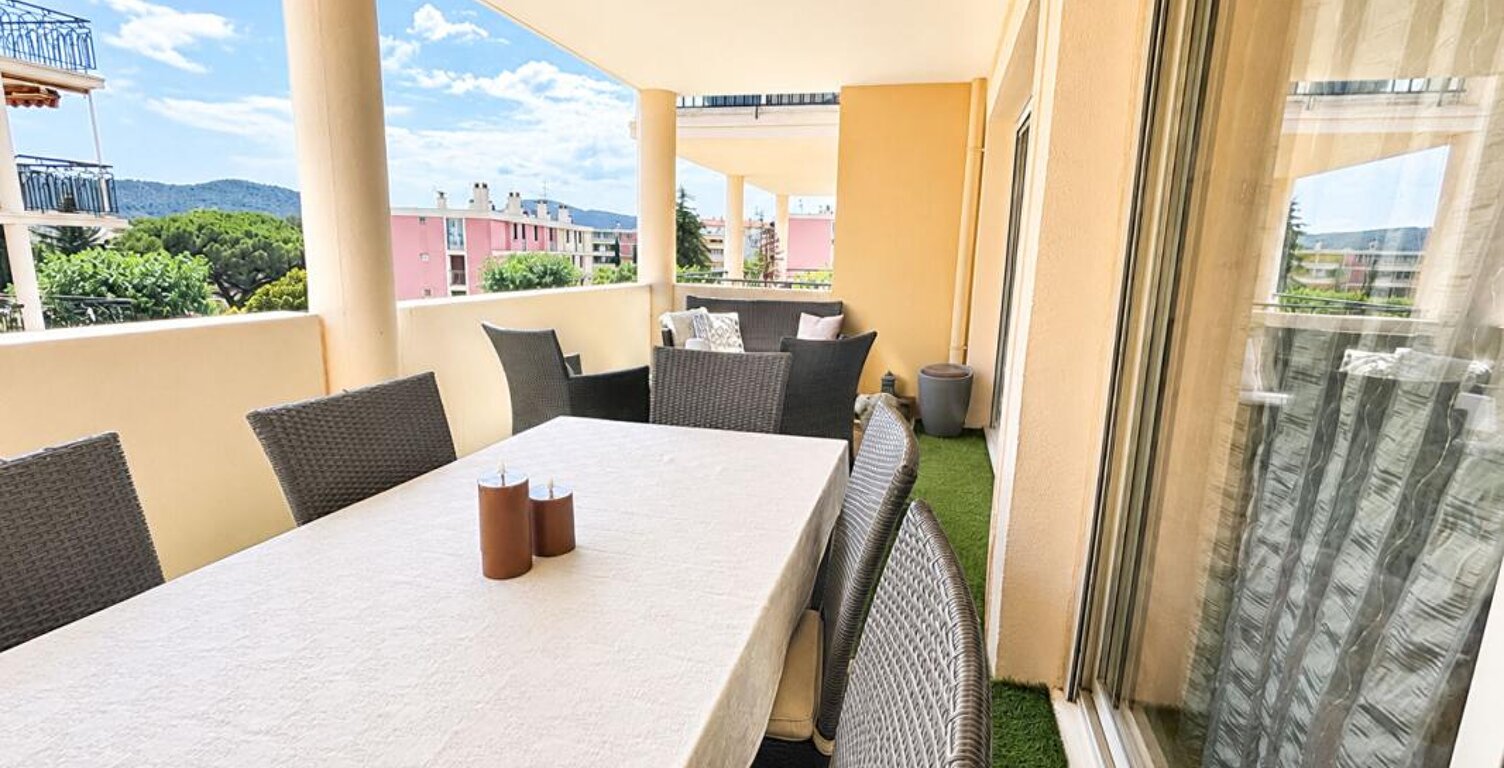 Appartement Hyères 4 pièce(s) 95 m2 — photo 1