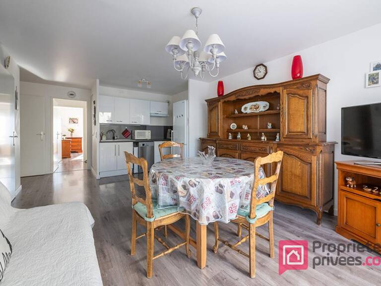 Appartement  3 pièces- 58m²- Gand balcon- Parking- Ascenseur — photo 1