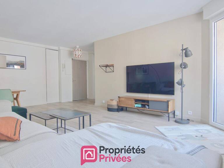Appartement Boulogne Billancourt traversant 3 pièce(s) 81,02 m2 avec terrasse de 10 m2 — photo 1