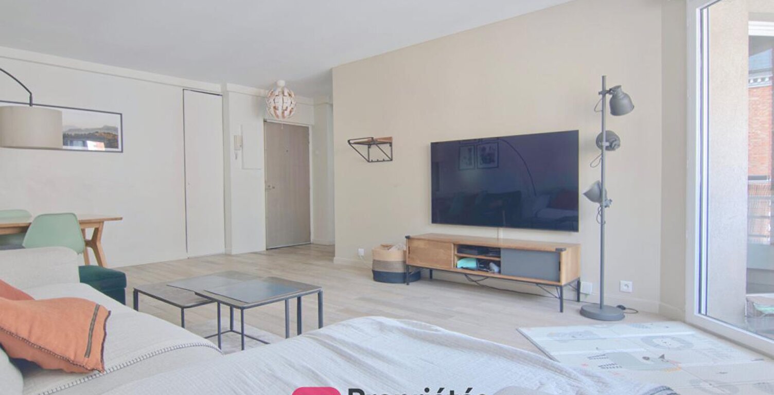 Appartement Boulogne Billancourt traversant 3 pièce(s) 81,02 m2 avec terrasse de 10 m2 — photo 1