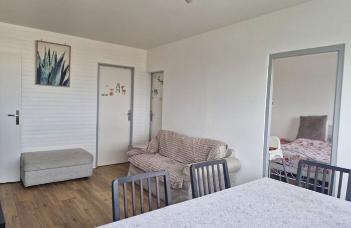 APPARTEMENT T4 — photo 3