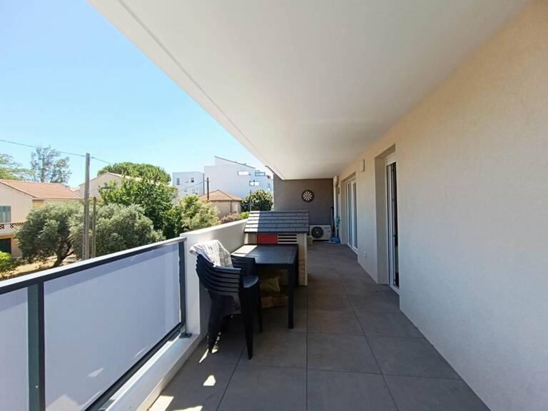 Appartement Miramas 3 pièce(s) avec TERRASSE et Place de parking couverte — photo 1