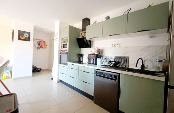 Appartement Miramas 3 pièce(s) avec TERRASSE et Place de parking couverte — photo 3