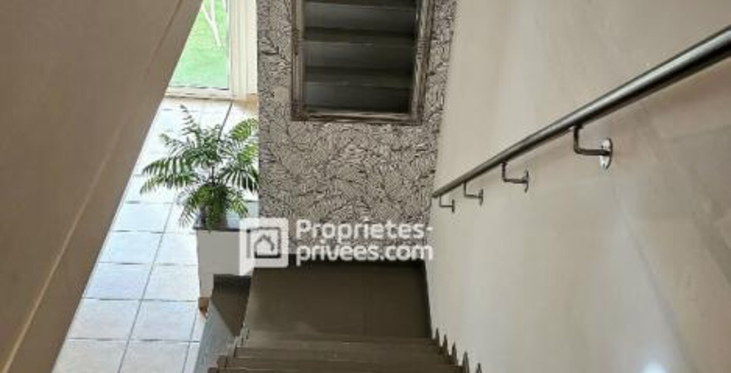 Maison d'architecte Latour-Bas-Elne 5 pièces de 145 m2 — photo 1