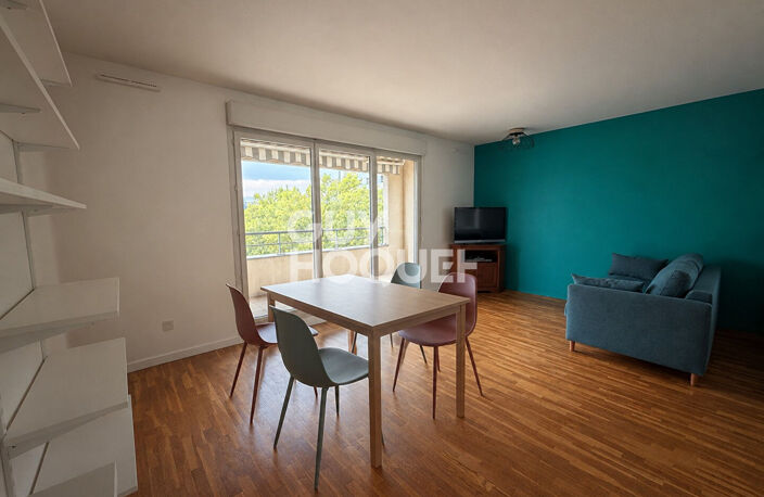 T3 Meublé avec balcon et garage - Tête d'Or — photo 2
