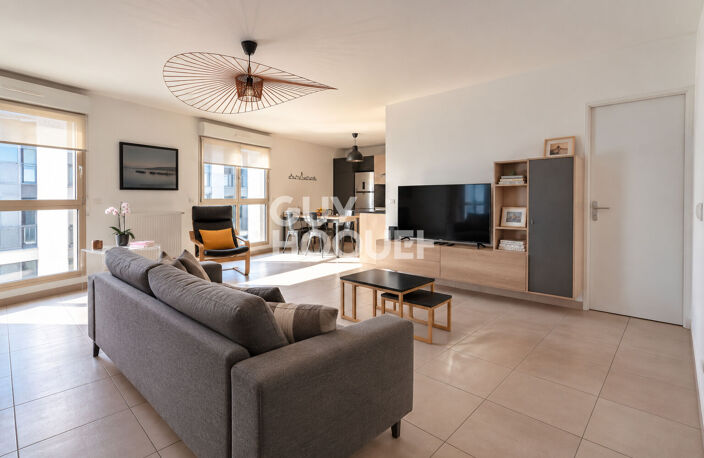 Agréable T4 récent avec terrasse - Quartier des Girondins — photo 3