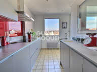 T5 en duplex comme une maison sur les toits - Saxe Gambetta — photo 4