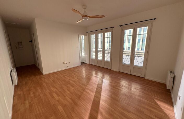 Location appartement 1 pièce 28 m² à Toulouse (31000) — photo 4