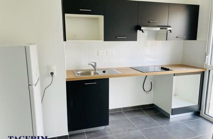 Location appartement 2 pièces 44 m² à Melun (77000) — photo 4