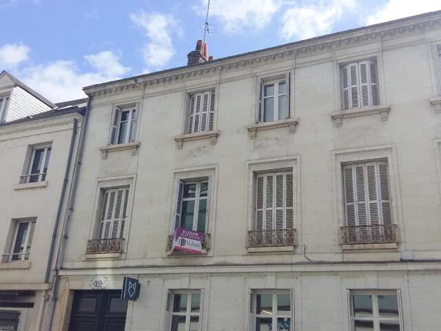 Appartement 3 pièces 77 m² à Tours — photo du bien