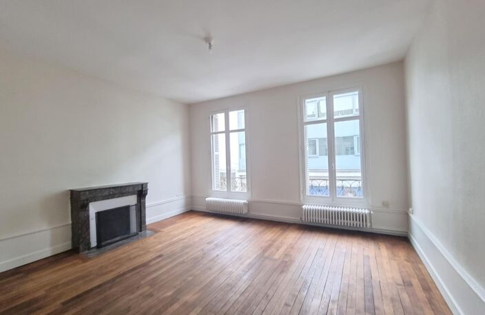 Location appartement 3 pièces 77 m² à Tours (37000) — photo 4