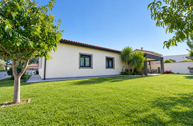 Superbe Villa 5 pièces avec double garage et jardin 700 m2 à — photo du bien
