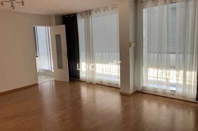 Appartement 3 pièces 1260 €