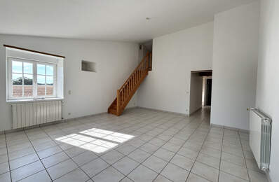 Maison T4 bis - Echillais — photo du bien