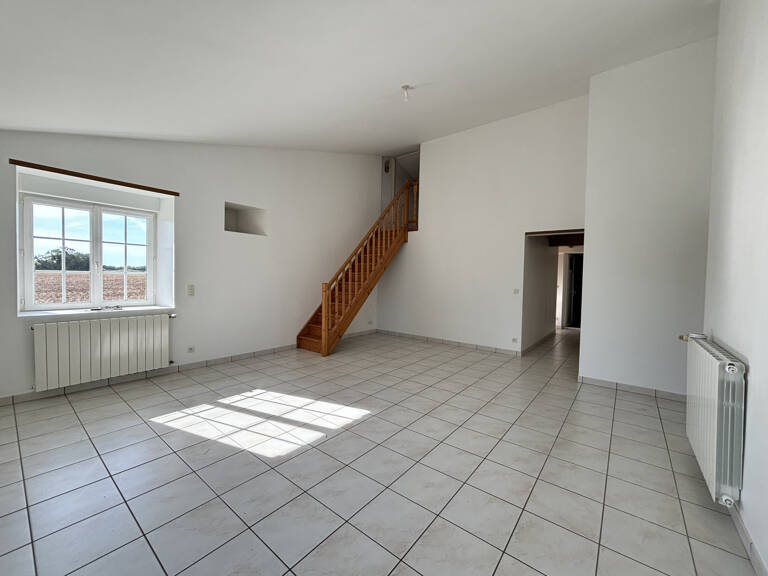 Maison T4 bis - Echillais — photo 1