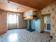 Ortzia, 170 m2 à refaire à votre main et un garage de 45 m2 — photo 3
