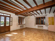 Ortzia, 170 m2 à refaire à votre main et un garage de 45 m2 — photo 4