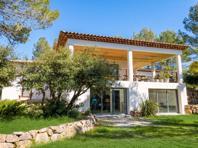 Magnifique villa de 200m² habitable — photo du bien