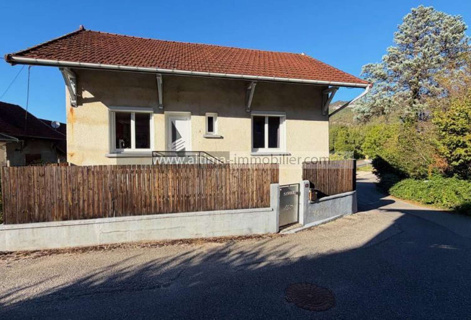 Maison 80 m² SAINT JEAN DE CHEVELU 73170 — photo 1