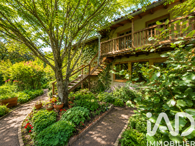 Vente Maison traditionnelle 12 pièces — photo du bien