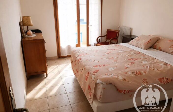 MONT BORON - APPARTEMENT - 3 PIECES - PARKING -TERRASSE - CAVE - LOGGIA - CALME - SECURITÉ — photo 4