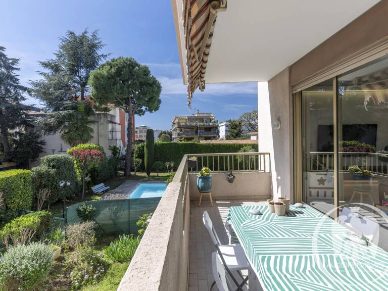 Superbe appartement 4 pièces avec piscine à Saint-Laurent-du-Var — photo 1