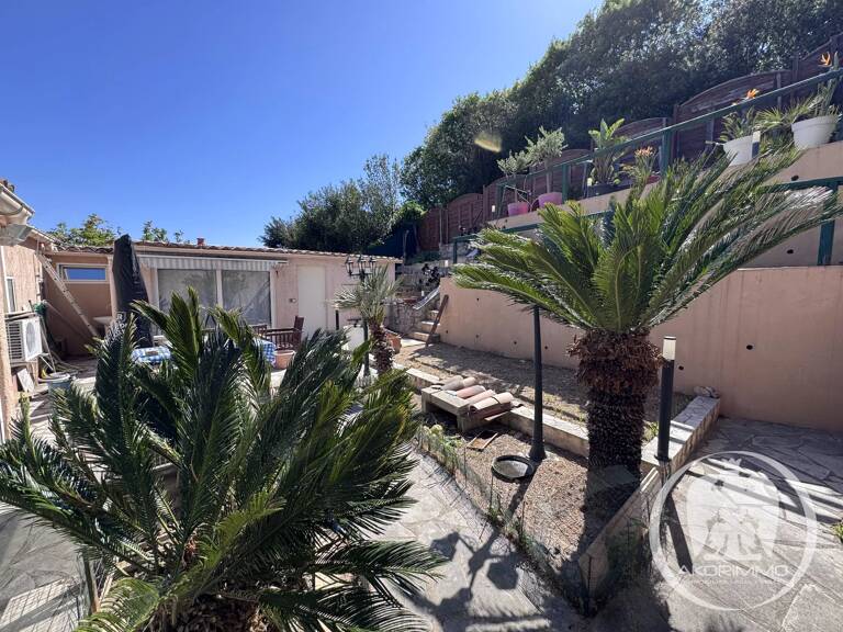 appartement villa dernier étage - St laurent d'Eze — photo 1