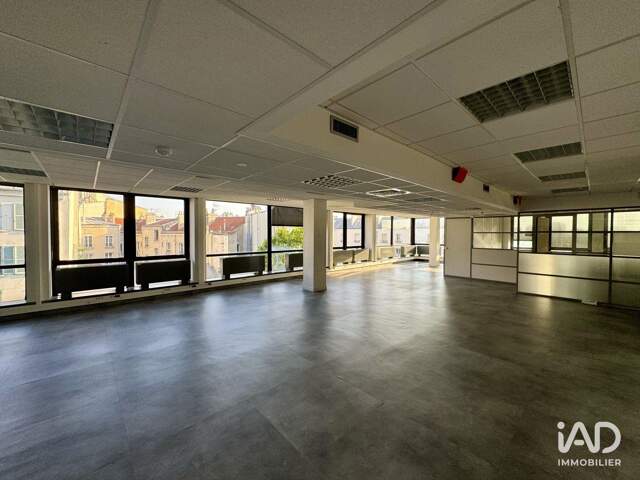 Vente Bureaux 1 236 m&sup2; — photo du bien