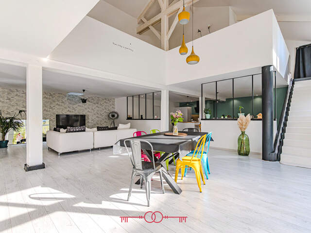 Ancienne grange réhabilitée 312 m²  Cernay-lès-Reims — photo du bien