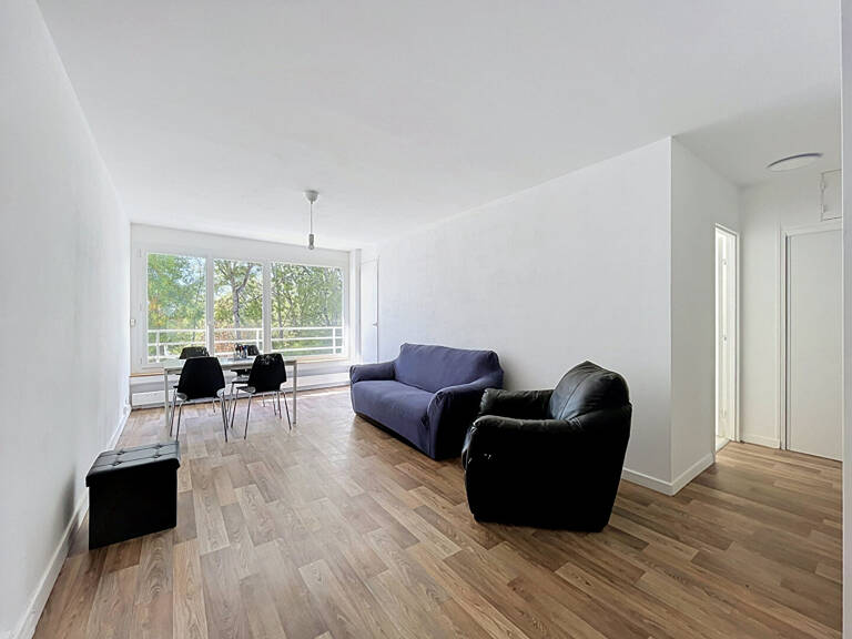 Appartement Saint Herblain - Secteur Bellevue - 2 chambres - Loggia - Place de parking — photo 1