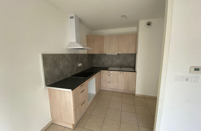 APPARTEMENT RIVES - 3 pièces - 66.5 m² — photo 2