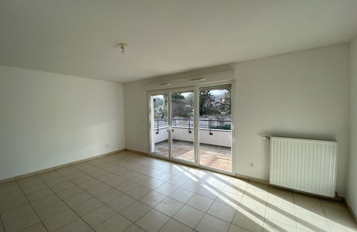 APPARTEMENT RIVES - 3 pièces - 66.5 m² — photo 3